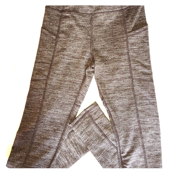 Athletic Leggings - Picture 1 of 2
