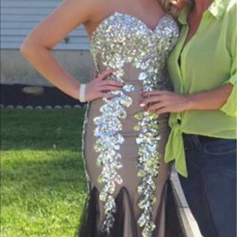 Jovani size 2/4 prom dress