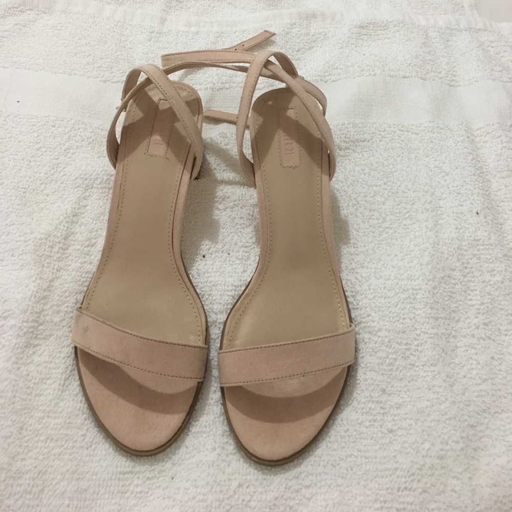 Sandal