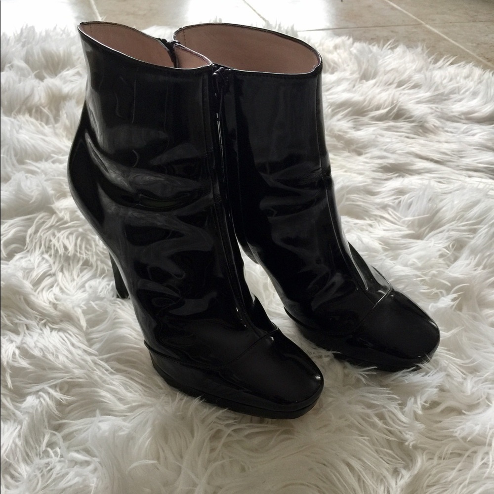 Emilio Pucci ankle boots