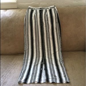Forever 21 stripe button front maxi skirt NWOT