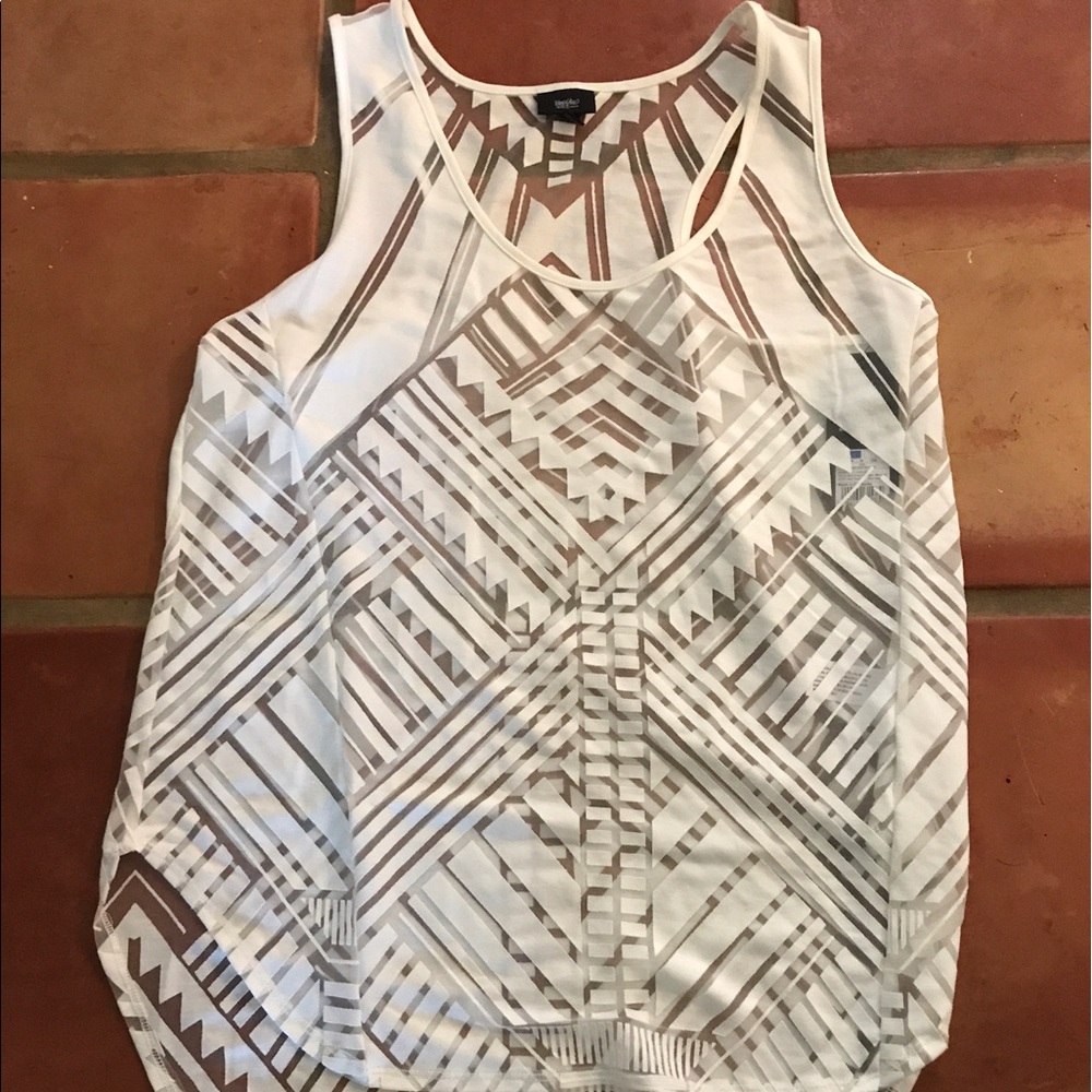 White tank