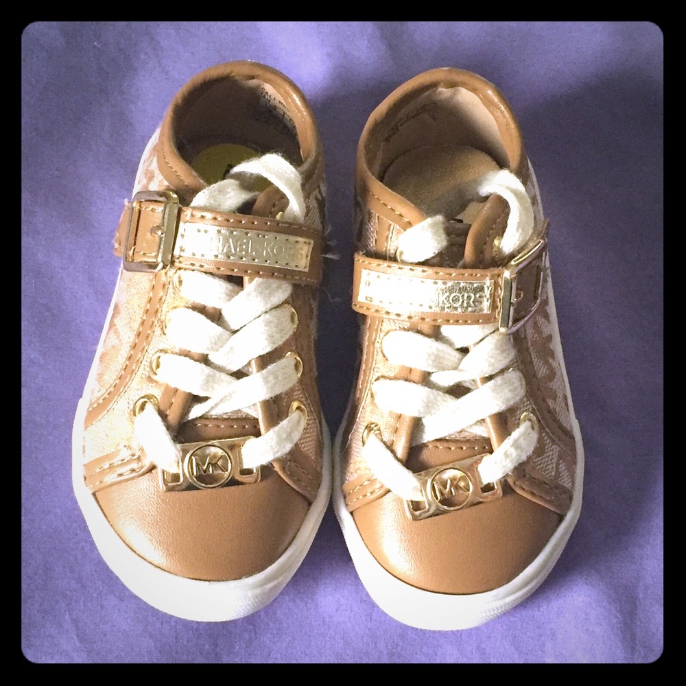 Michael Kors sneakers size 5
