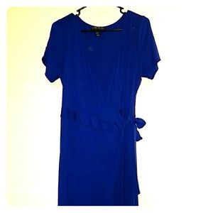 Maxi short sleeve wrap dress
