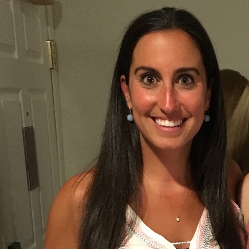 Meet your Posher, Laura