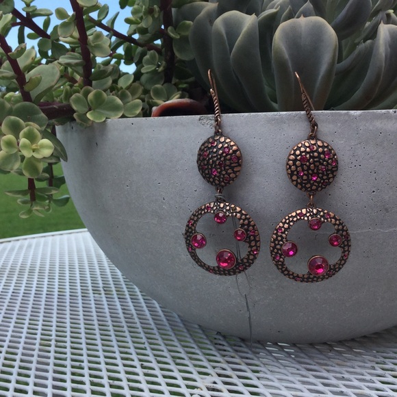 Drop Dangle Pink Earrings - Picture 1 of 4