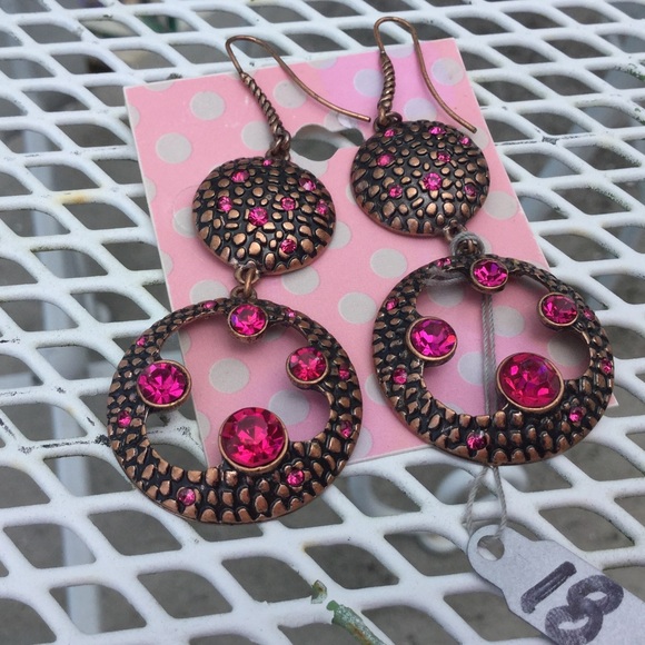 Drop Dangle Pink Earrings - Picture 4 of 4