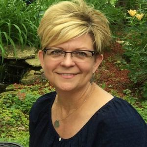 Meet your Posher, Julie