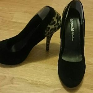 Sexy black and leopard Heels