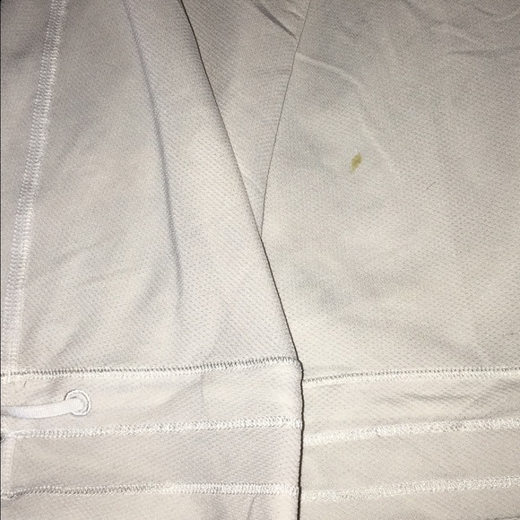 Lululemon tank top - Picture 3 of 4