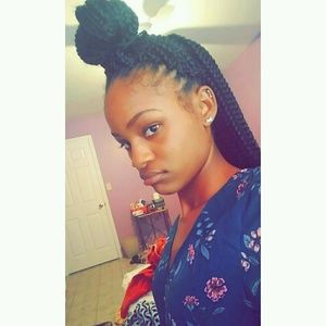 Meet your Posher, Zamiya