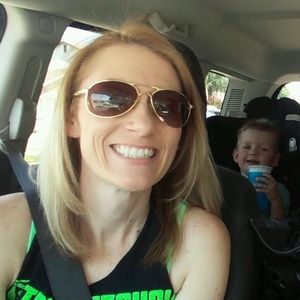 Meet your Posher, Amber