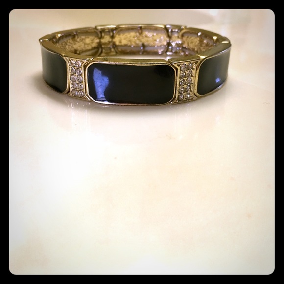 Black bracelet - Picture 1 of 4