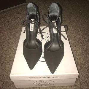 Steve Madden PAMPERED heels
