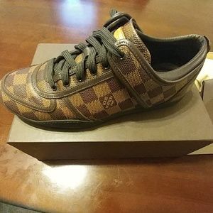 Louis Vuitton Sneakers