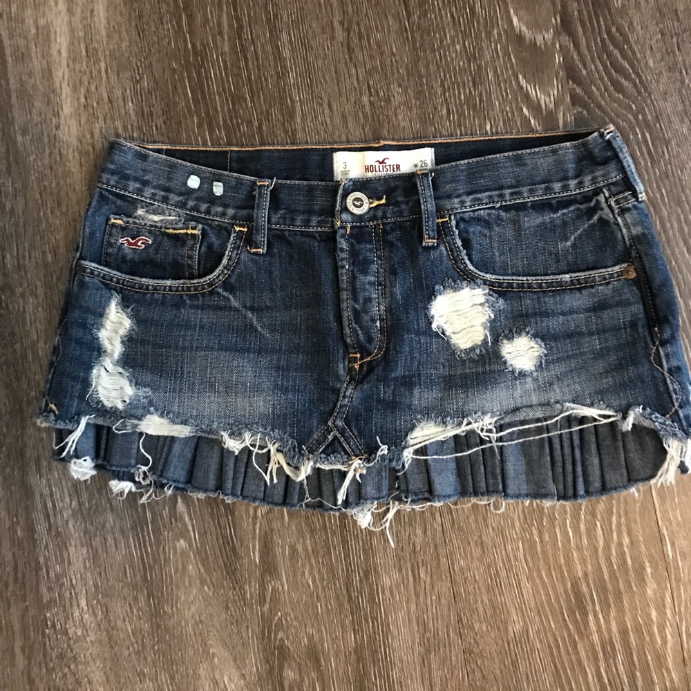 Hollister skirt