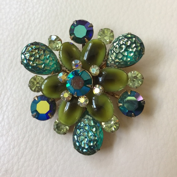 Vtg brooch - Picture 1 of 4