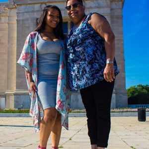 Meet your Posher, Pamela