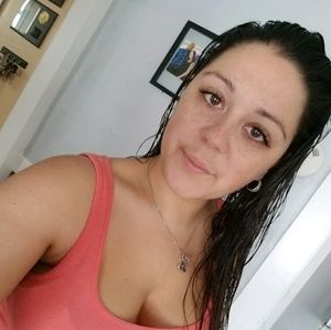 Meet your Posher, Jillian