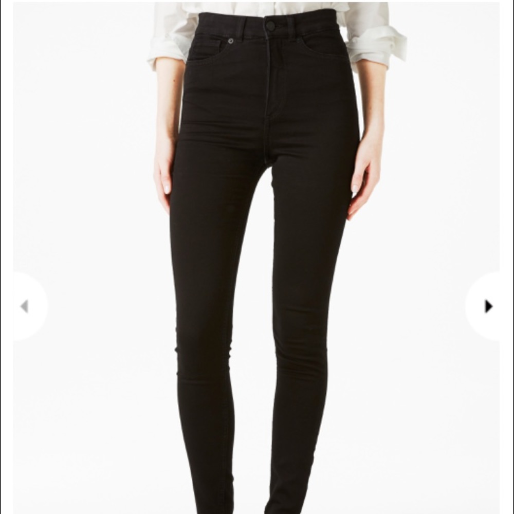 Monki Oki Black Deluxe Jean
