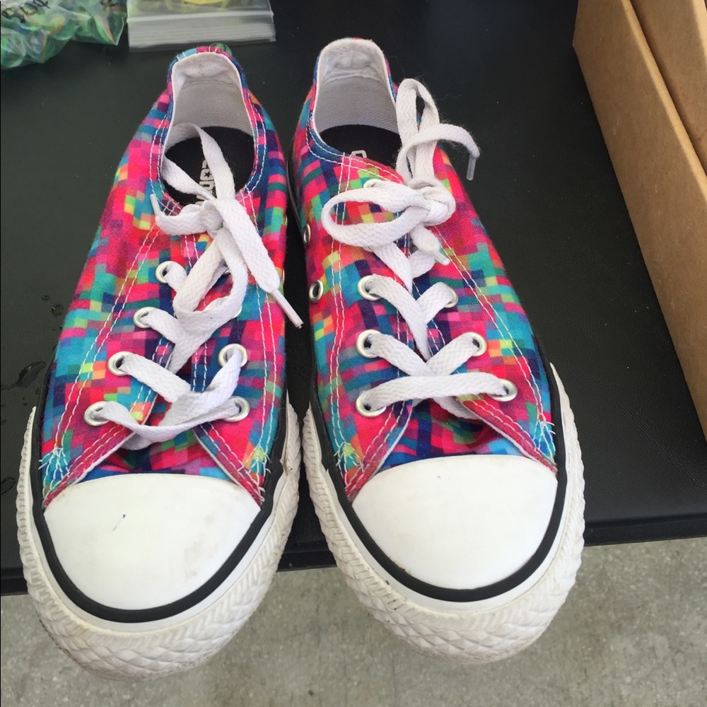 Semi-used converse