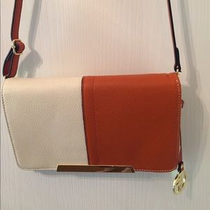 Giani Bernini Cross Body purse