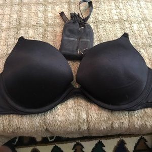Black push up bra