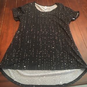 Like New LuLaRoe Large Classic Tee