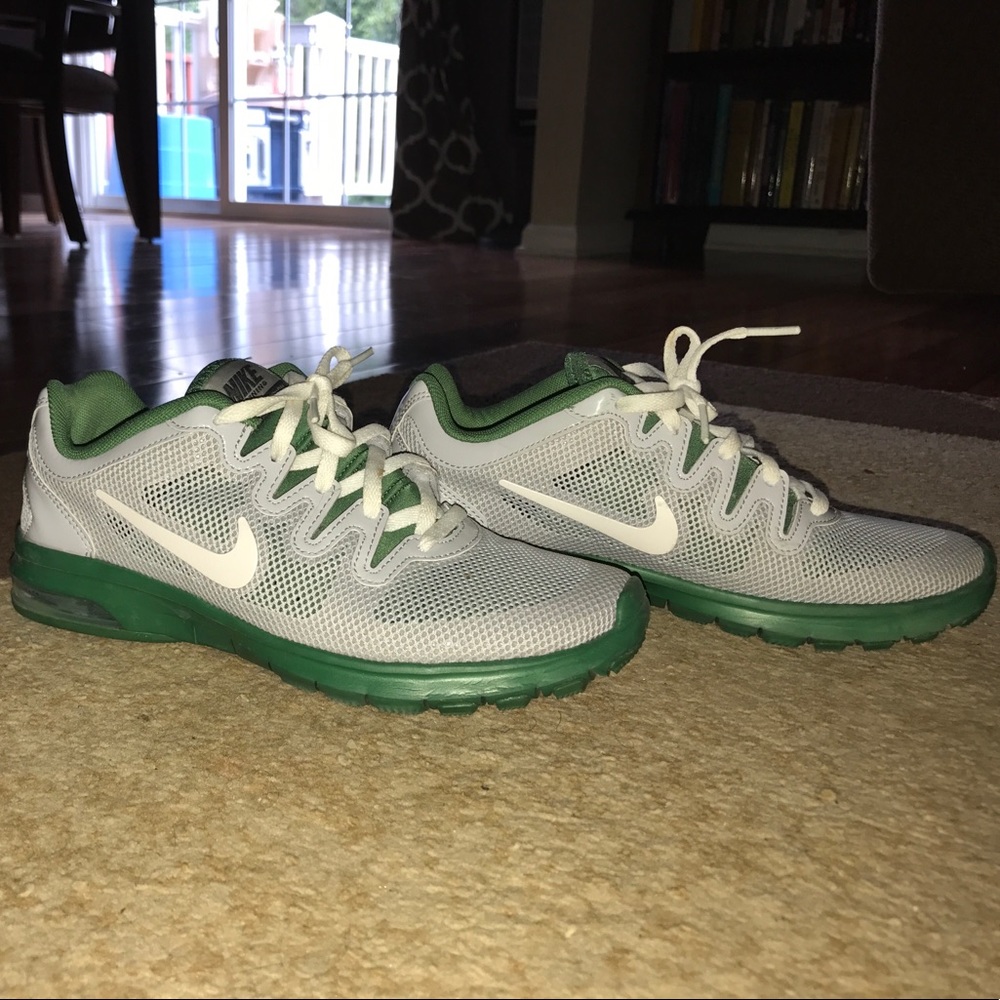 Mike sneakers