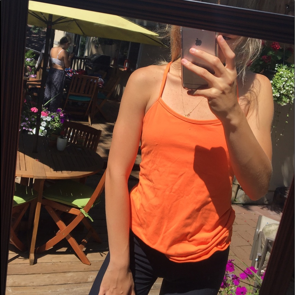 Lululemon tank top