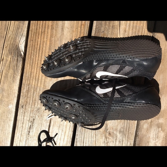 Nike sprinting spikes - Picture 2 of 3