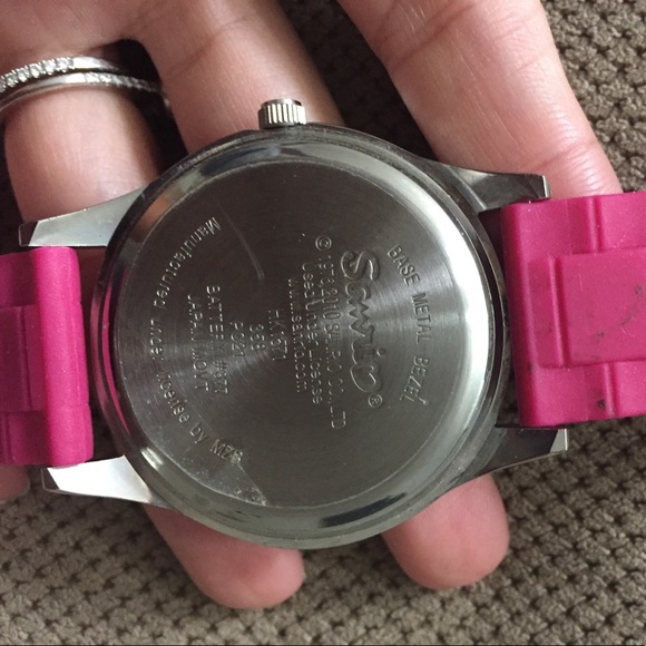 Hello kitty watch - Picture 4 of 4