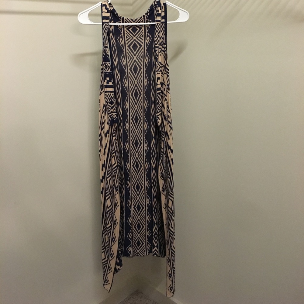 Sleeveless Cardigan