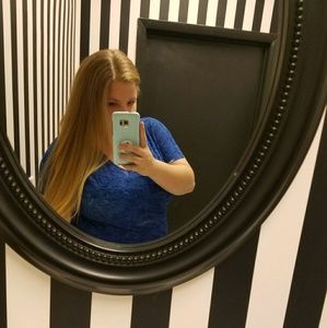 Meet your Posher, Brooke