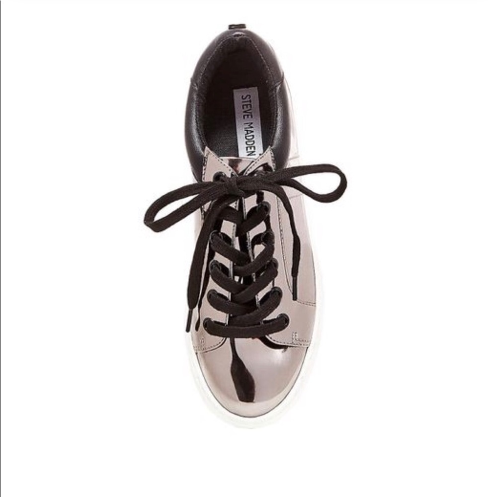 Steve Madden Metallic Pewter Platform (Brand New)