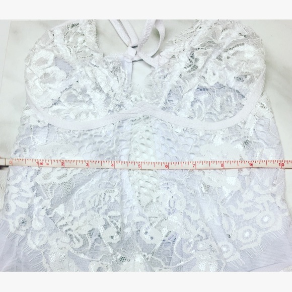 Gorgeous Lingerie - Picture 7 of 8