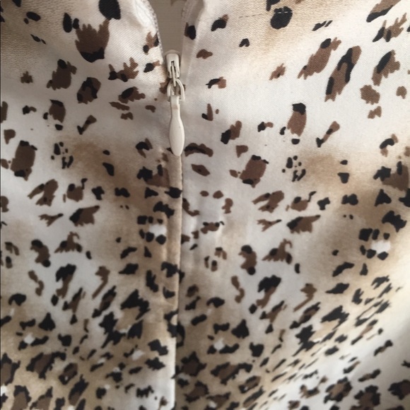 Cream tiger print dress - Picture 6 of 8