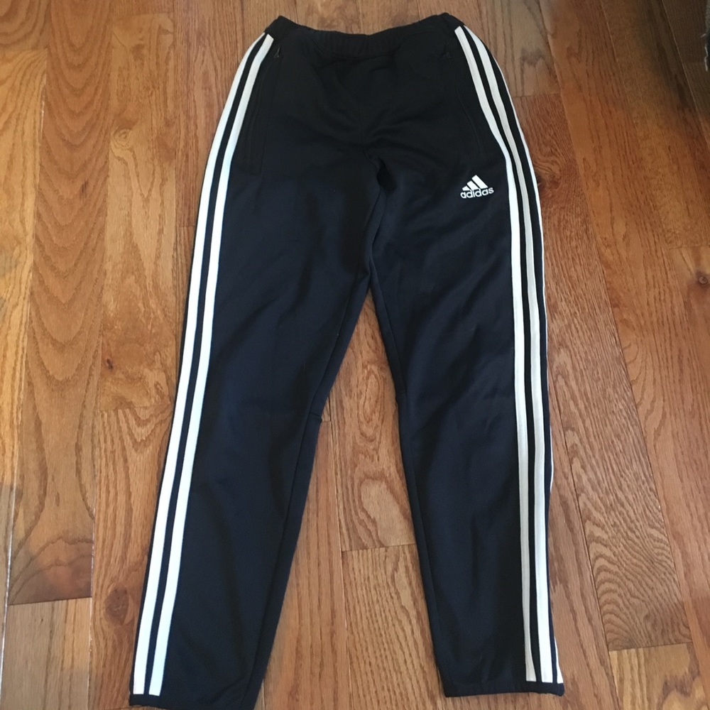 Adidas jogger sweatpants