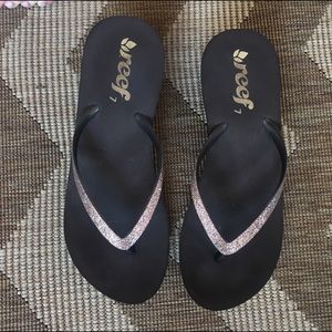 Reef flip flops *TAKE 40% OFF*
