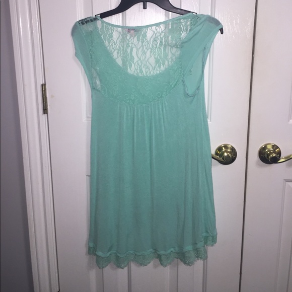 BUNDLE DEAL Shirt - Picture 3 of 3