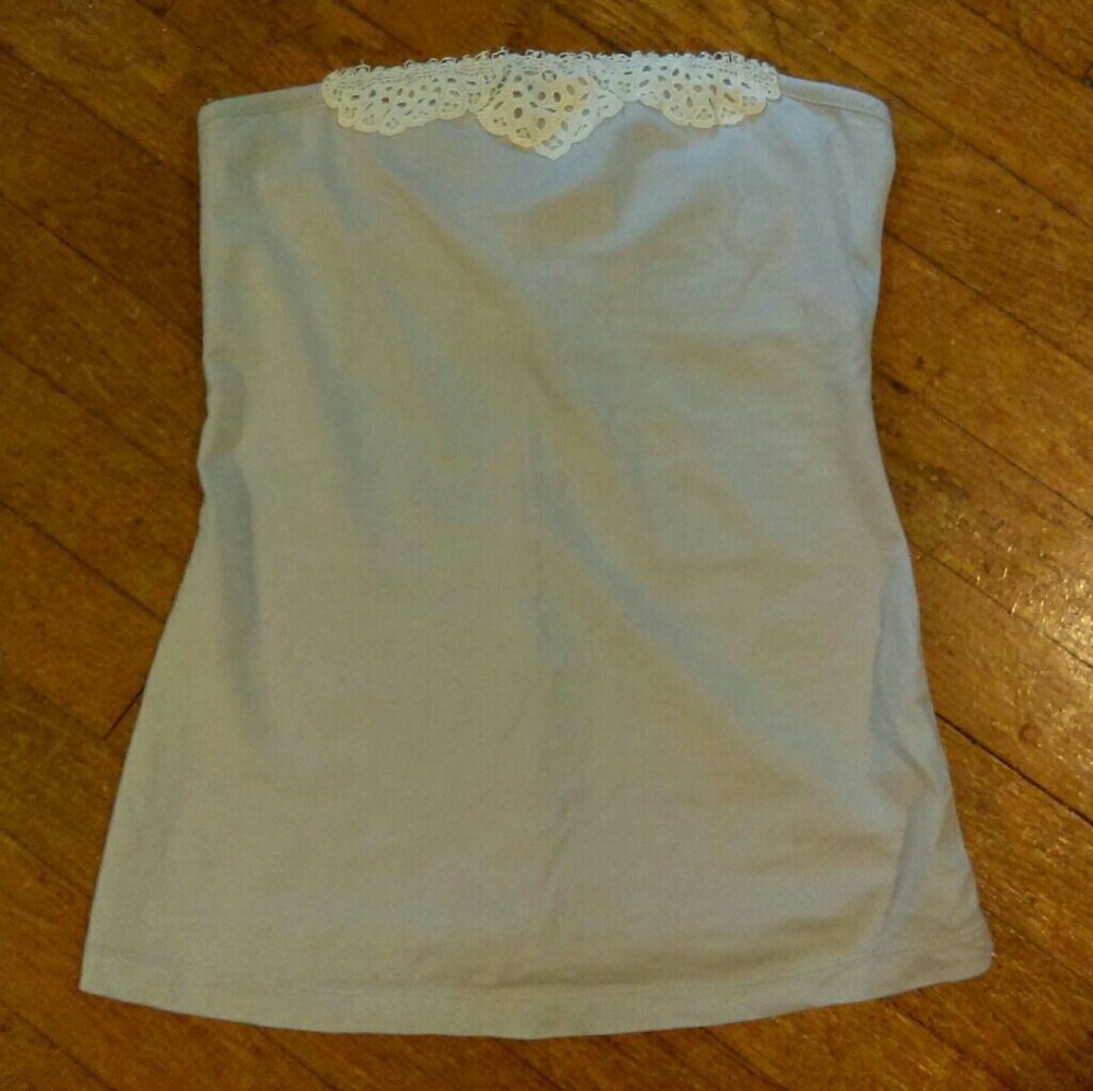 Adorable Lace Detail Strapless Top