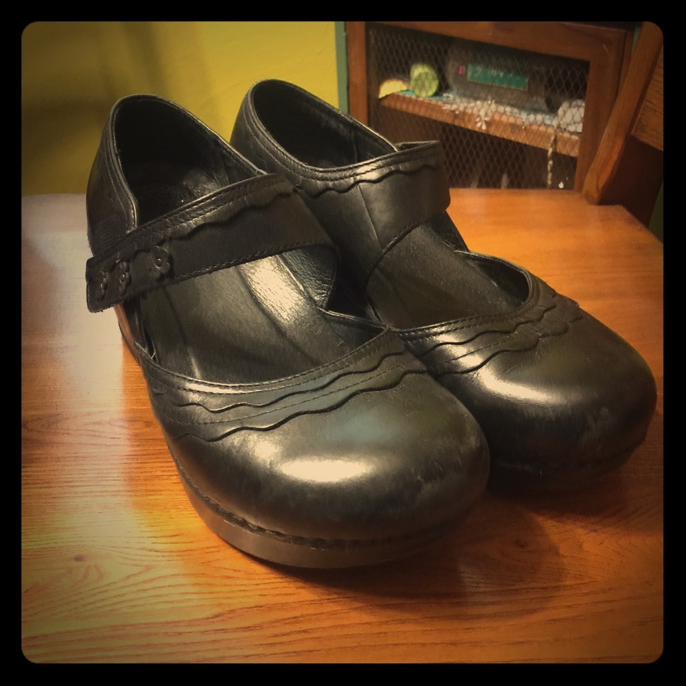 Black Dansko Mary Jane Size 40