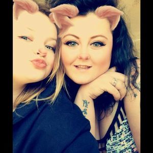 Meet your Posher, Candice