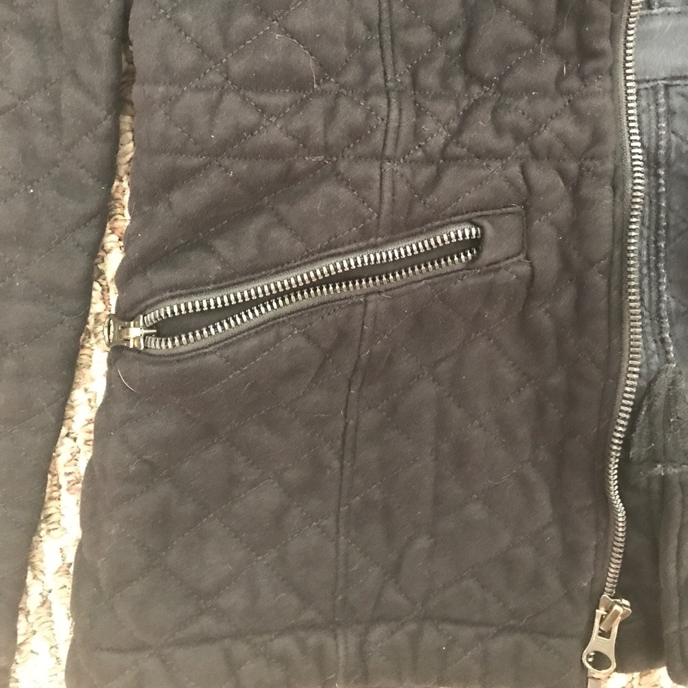 North face jacket - Picture 3 of 4