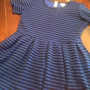 LuLaRoe Amelia XL Black and Royal blue stripes 💙