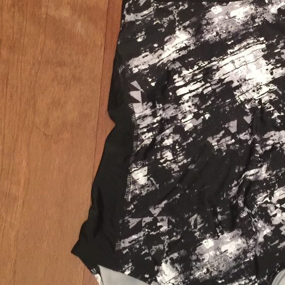 Champion One Piece Swimsuit - Picture 3 of 4