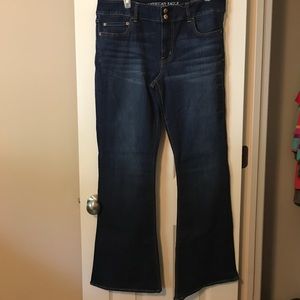 Brand new American Eagle Artist Flare jeans