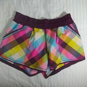 🎉FLASH SALE🎉 Lululemon Pace Setter Shorts sz6