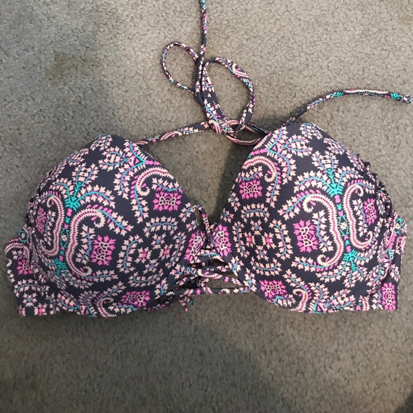 Bikini Top - Picture 1 of 3