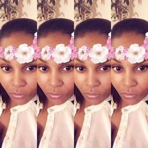 Meet your Posher, Crystal